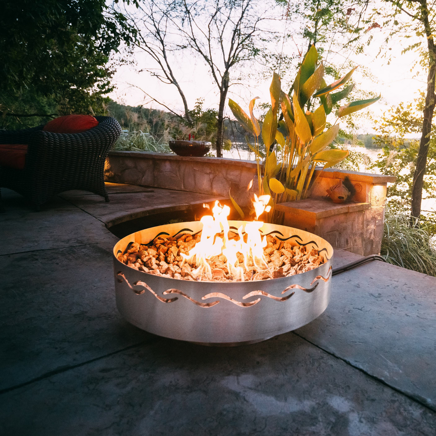 Fire Surfer Wood Burning Fire Pit